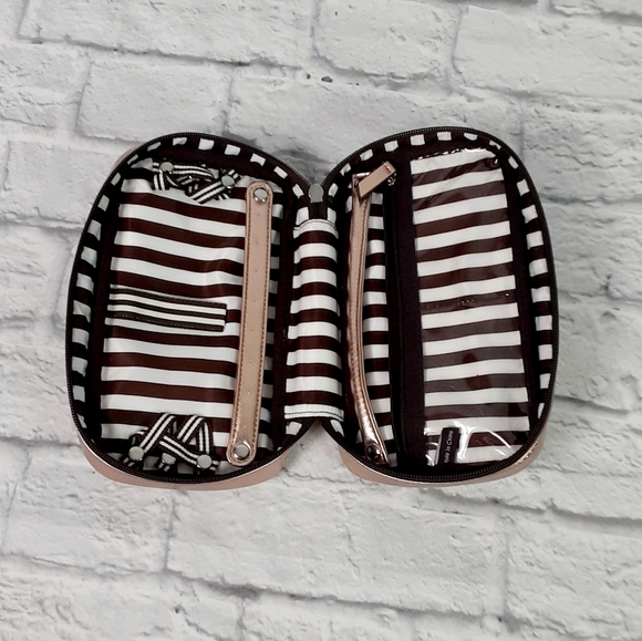 Henry Bendel rose gold leather jewelry case - Picture 13 of 14